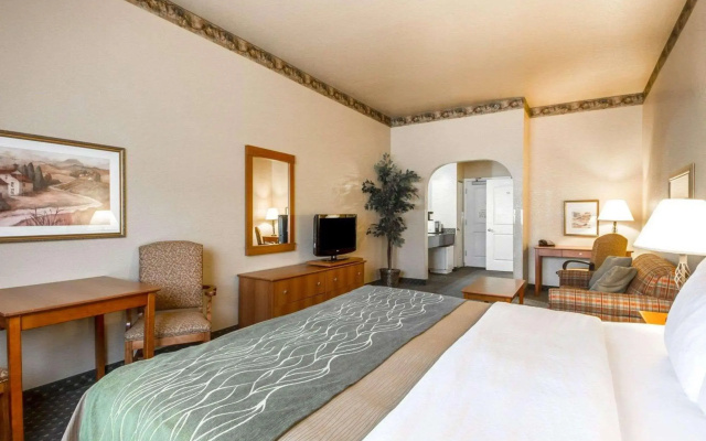 Comfort Inn & Suites Ukiah Mendocino County