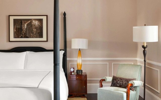Raffles Grand Hotel d'Angkor