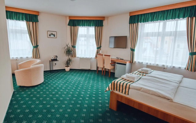 Hotel Grand
