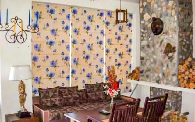 1 BR Cottage in Tandi, Mukteshwar, by GuestHouser (2096)