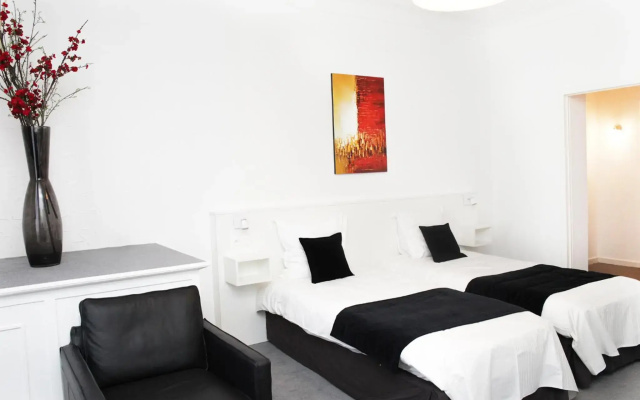 Hôtel Satellite