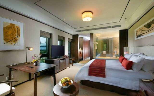 Qianhu Hotel