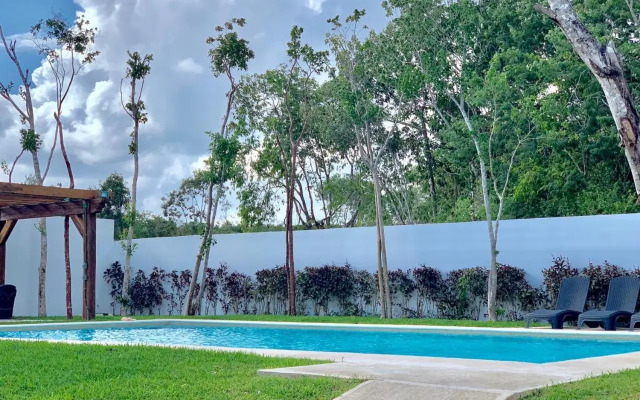 Beautiful 3 BR/3.5 bath Home@Selvanova