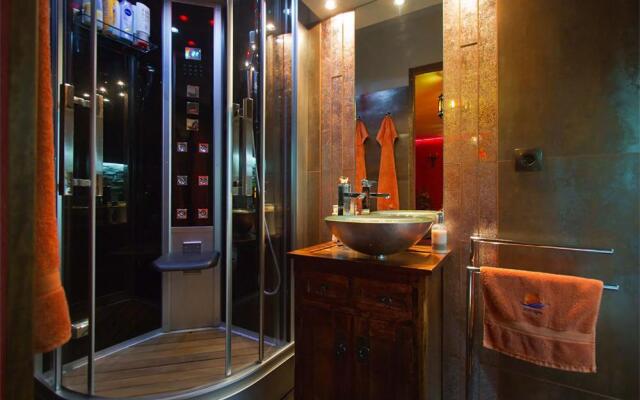 Whirlpool Suite Marrakesch-Lounge
