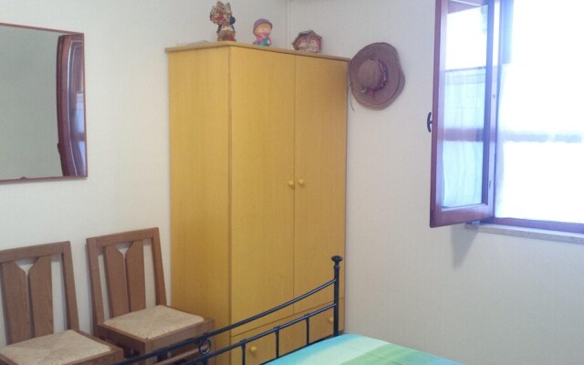 Holiday home Via Pier Santi Mattarella