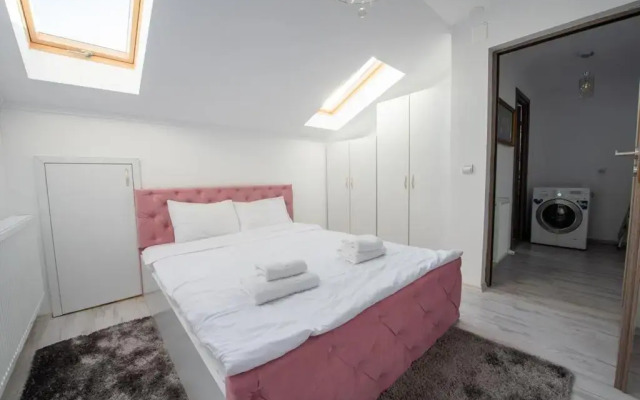 Rania Apartments