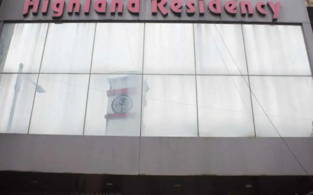 OYO 7154 Hotel Highland Residency