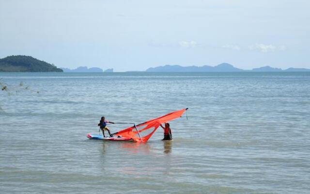 Thai-West Resort