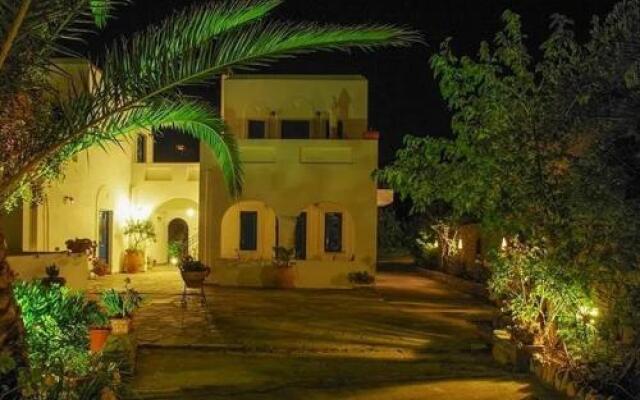 Studios Villa Lontorfou