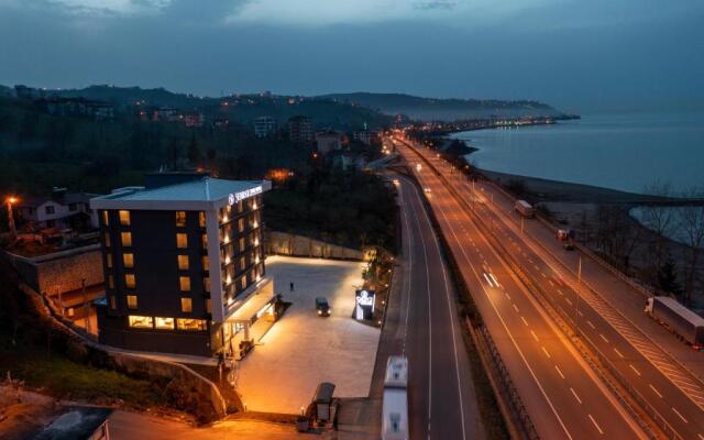 Şehrar Suit Hotel