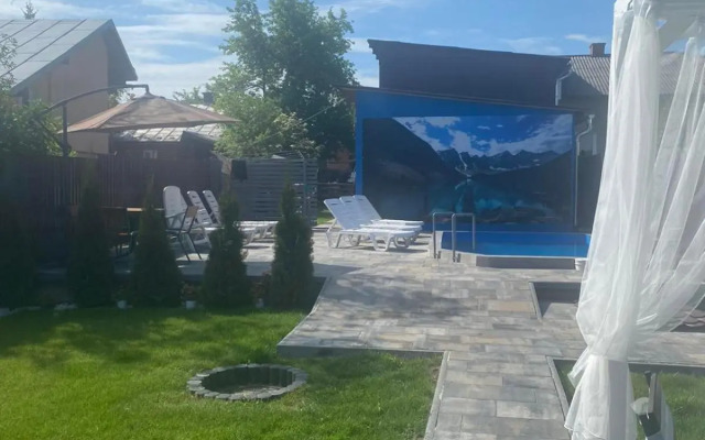 Prykarpatska Villa