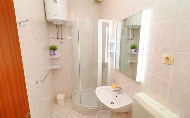 Seafront Apartments Anthony