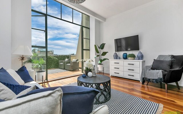 QV Lovely Sunny 1-bedroom in CBD 1025