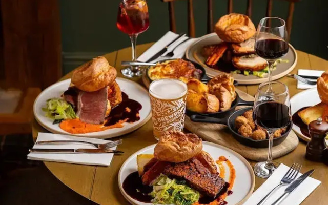 The Olde Coach House Inn