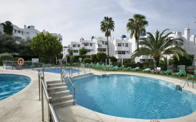 Apartamentos Ona Campanario