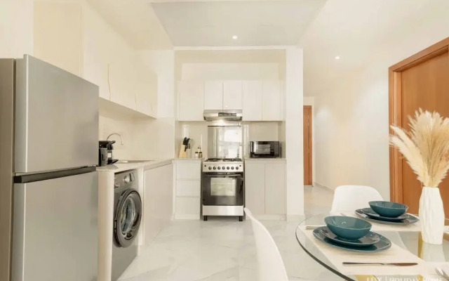 LUX - Binghatti Canal View Suite