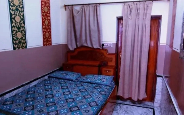 Shanti House