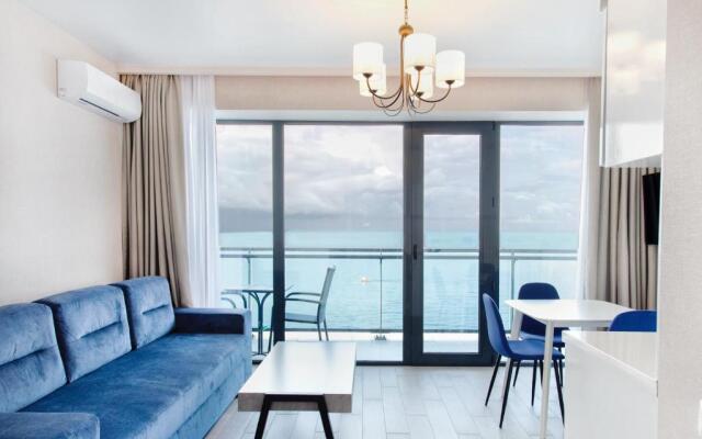 The SPOT Apartments - Orbi Beach Tower