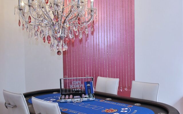 Luxury Apartments Delft - Family Houses