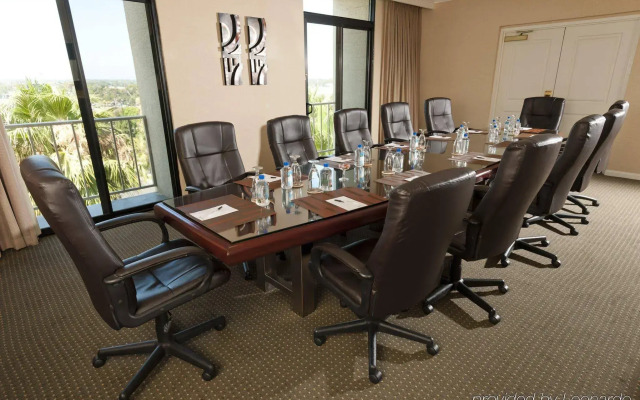 Hyatt Regency Newport Beach West