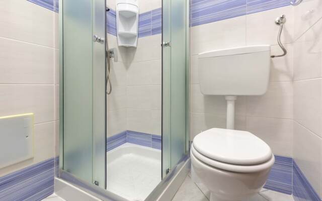 2214 Villetta Enea - Mono 1 by Barbarhouse