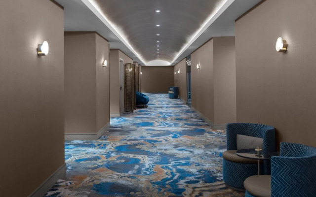 Courtyard By Marriott Calgary Downtown