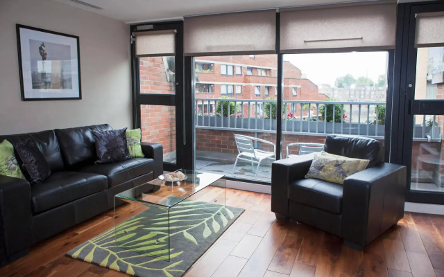 Victoria One Apartment