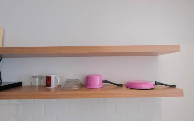 Simple Furnished Studio Casa De Parco Apartment