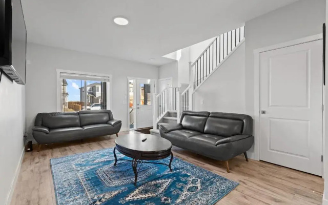 New built 4 bed holiday home