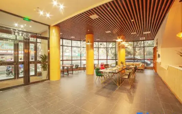 Youmi Hotel