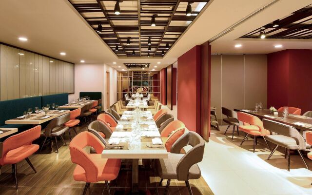 Novotel Suites Hanoi