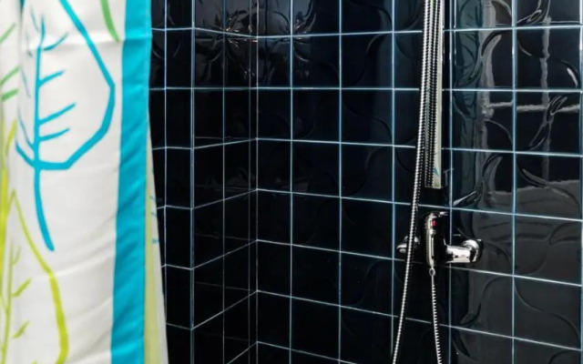 Studio 53 five stars holiday house