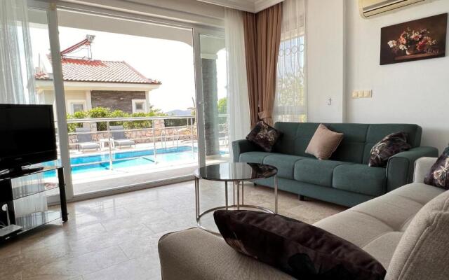 Arnna 4 Villa
