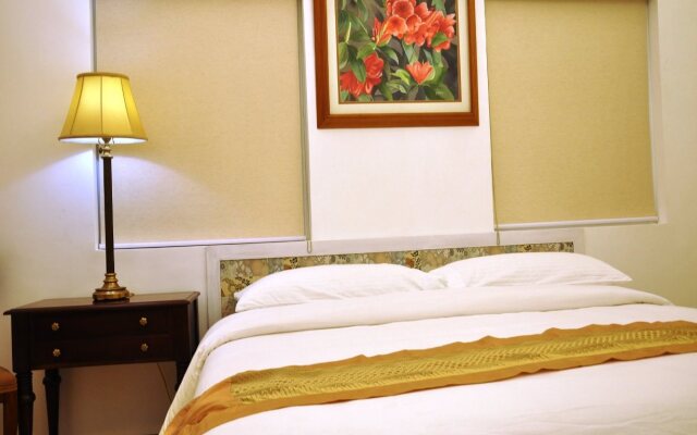 The Carmelence Lodge