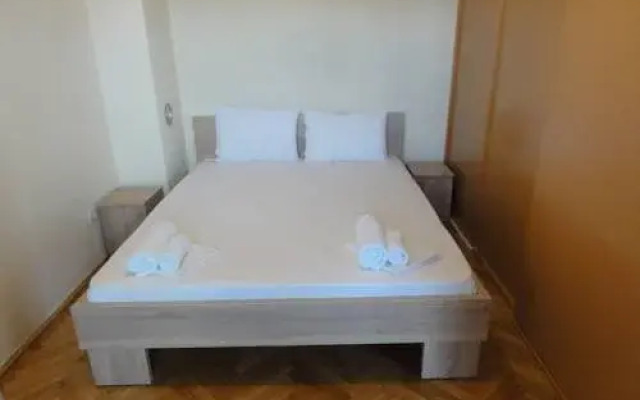 TQ Center Apartment