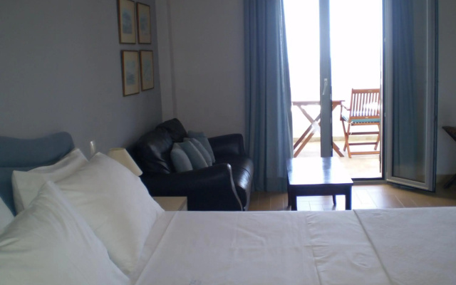 Athena Hotel