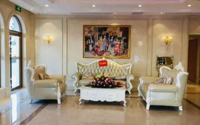 Vienna Hotel (Zhaoqing Qixingyan Dongmen)