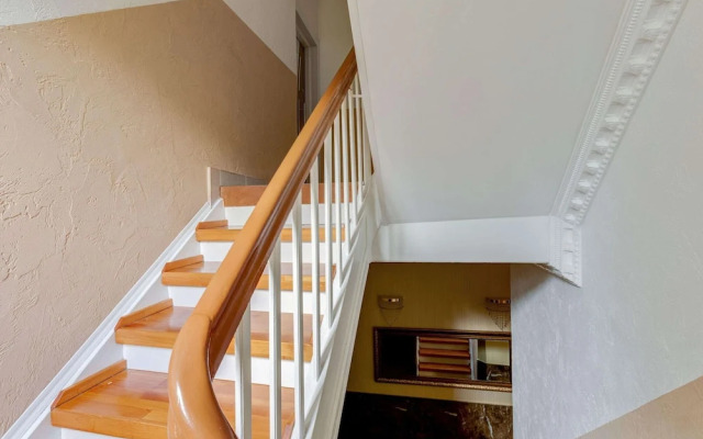 Deluxe Apartment in Oberhausen With Breakfast