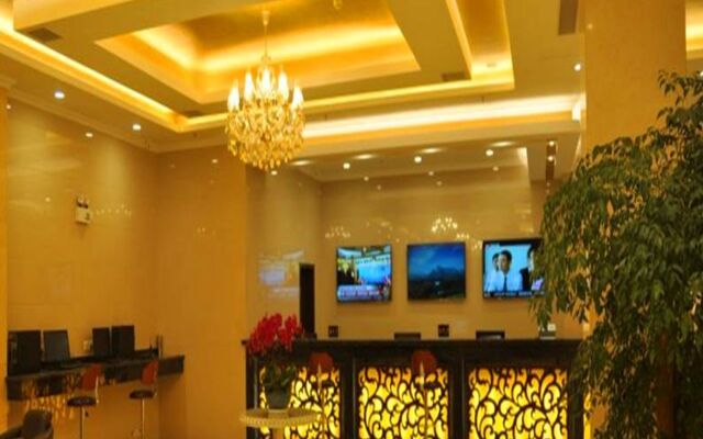 GreenTree Qinhuang Island Railway Station Business Hotel