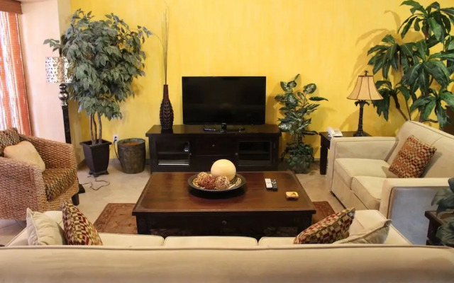 Sonoran Sky 3BR 909 w Jacuzzi by Casago