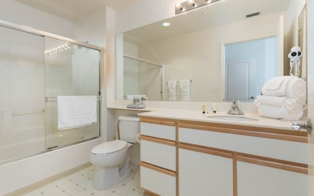 Bluebird Suites in North San Jose