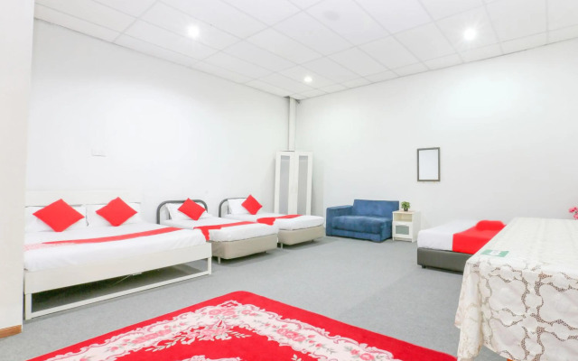 Citra Kadok Banquets & Homestay