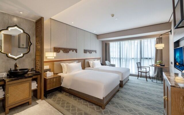 Apex & Hotel (Shenzhen Hi-tech Park)