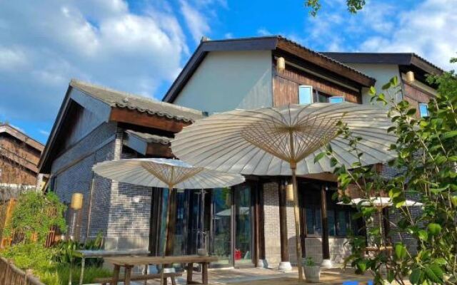 Hotel MoMc Jiuhuashan