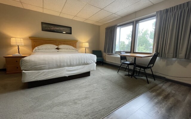 Boulder Twin Lakes Inn