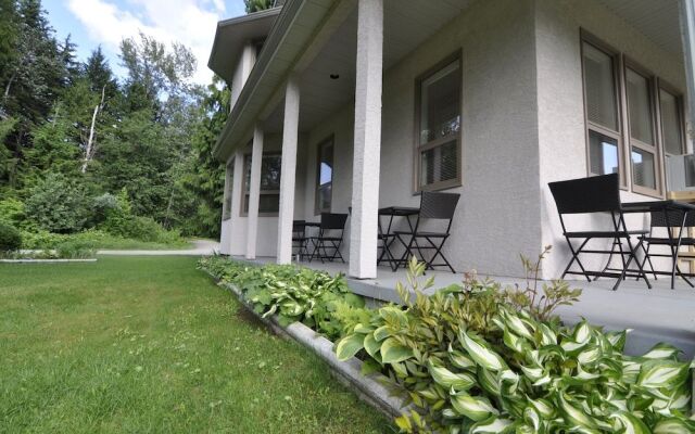 Cornerstone Bed and Breakfast