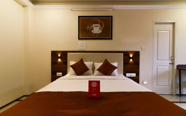 OYO 9517 Hotel Sunheads