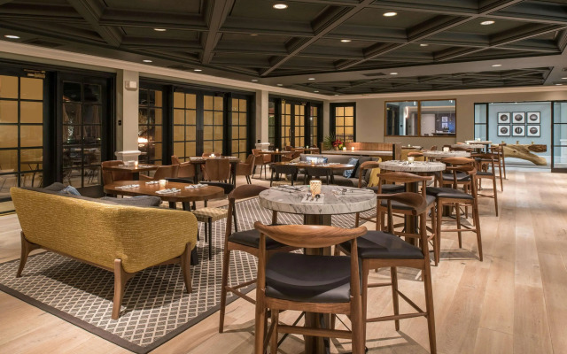 Tommy Bahama Miramonte Resort & Spa