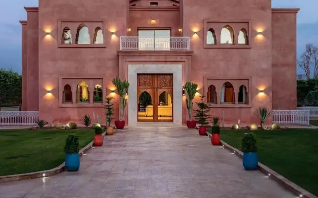 Villa Lamaan - Private Domain Pool and Hammam