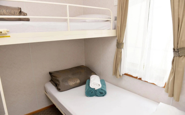 Riverside Cabin Park